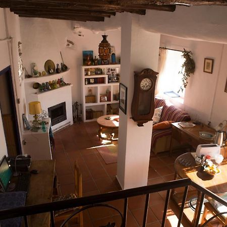 La Flecha Hostel Abrucena Zewnętrze zdjęcie